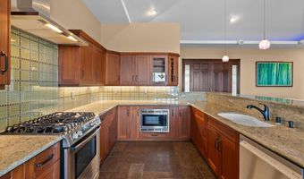3331 KAUMANA Dr, Hilo, HI 96720