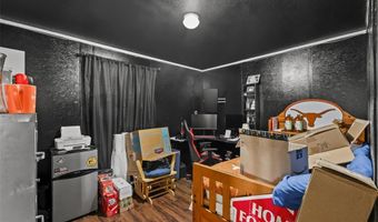 204 N Wickham St, Alvord, TX 76225