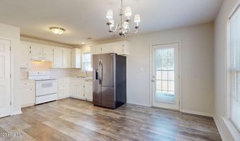 3786 Dover Dr, Ayden, NC 28513