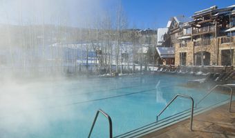 130 Daybreak Rdg Hs302, Avon, CO 81620