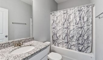 372 Highland Pointe Dr, Alto, GA 30510