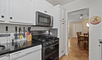 5101 RIVER Rd 813, Bethesda, MD 20816
