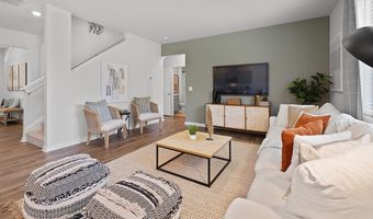 8212 ELKHORN Dr, Fairburn, GA 30213