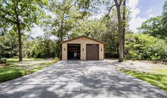 603 Newton Dr, Adel, GA 31620