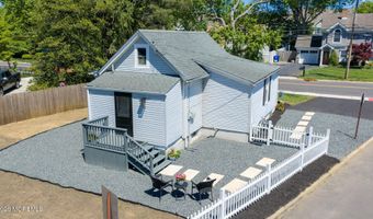 310 East Rd, Belford, NJ 07718