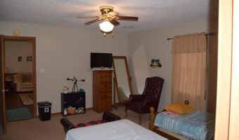 678 Farrow Rd, Bells, TN 38006
