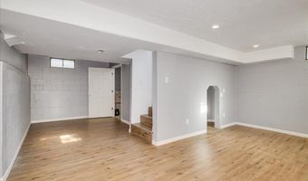 1207 E 7TH St, Cheyenne, WY 82007