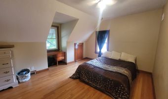 910 16th St, Auburn, NE 68305