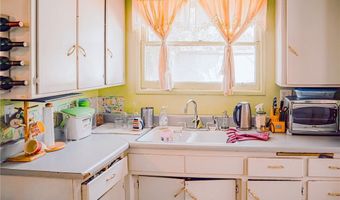 9168 Patrick Ave, Arleta, CA 91331
