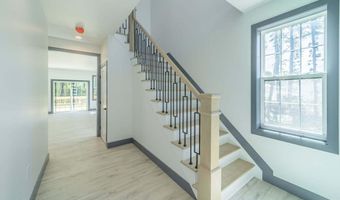 187 Grand Central Pkwy, Bayville, NJ 08721