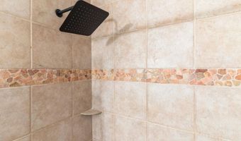 1299 ULUNIU Rd C105, Kihei, HI 96753