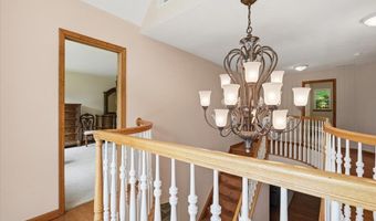 63 Fox Hill Rd, Albrightsville, PA 18210