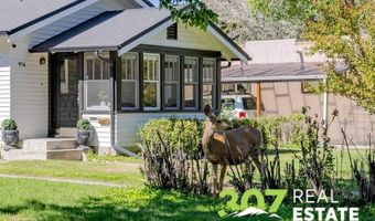 916 Canyon Ave, Cody, WY 82414