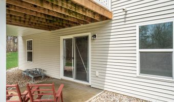 6180 Charleston Ln 46, Allendale, MI 49401