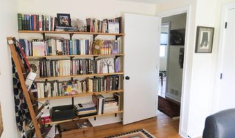 70 Mount Desert Dr, Bangor, ME 04401