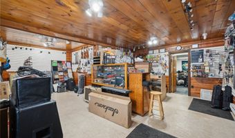 1040 E 6th St, Ashtabula, OH 44004