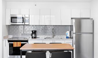 201 Oahu Ave 1111, Honolulu, HI 96815