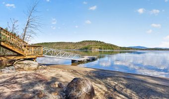 55 Lakeview Dr, Adirondack, NY 12808
