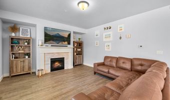 12555 SW MOORHEN Way, Beaverton, OR 97007