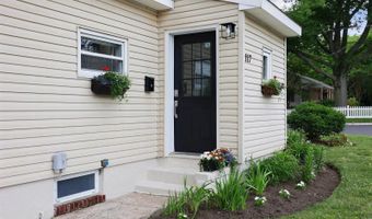 117 Grand Ave, Atlantic Highlands, NJ 07716