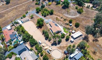 2605 Kauana Loa Dr, Escondido, CA 92029