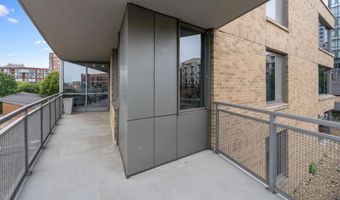 2001 15TH St N 306, Arlington, VA 22201