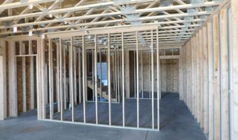 2521 GRANITE PEAK Dr B, Cheyenne, WY 82007