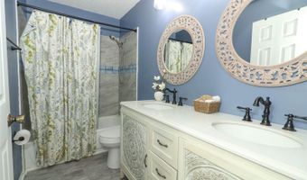 620 GLENWOOD Ct 79, Altamonte Springs, FL 32714