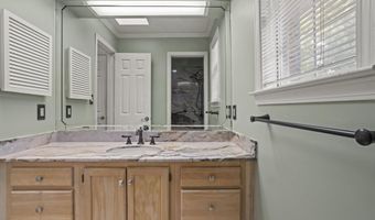 2552 Conifer Ct, Biloxi, MS 39531