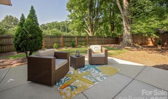 2562 Roseview Ln, Charlotte, NC 28205