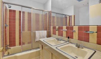 5800 PLAINVIEW Rd, Bethesda, MD 20817