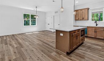 5079 Gardengate Rd, Asheboro, NC 27205