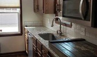 15407 HARRISON Ave, Allen Park, MI 48101
