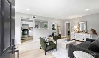 1709 Masonic Dr, Charlotte, NC 28205