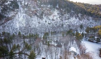 5 Wildflower Ln, Bartlett, NH 03812