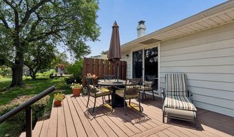 1300 N BAY RIDGE Rd, Appleton, WI 54915