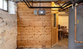 10 Bull St, Newport, RI 02840