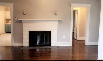 476 Park Ave, Bloomfield, CT 06002