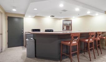 1600 N OAK St 524, Arlington, VA 22209
