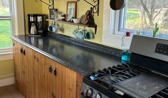 526 Northwest Rd, Canterbury, NH 03224