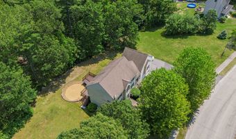 16 Breakneck Rd, Hudson, NH 03051