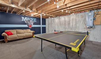 61 Sunny Hollow Pl, Bangor, ME 04401