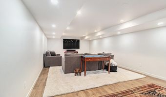 2659 Bedford Rd, Ann Arbor, MI 48104