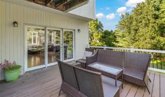 12 Thunder Dr, Alloway, NJ 07418