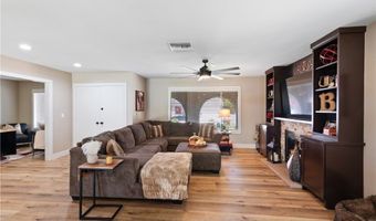 33127 Camelot Dr, Yucaipa, CA 92399
