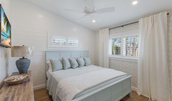 401 N SHORE Dr, Anna Maria, FL 34216