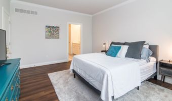 2544 Oxford Cir, Ann Arbor, MI 48103