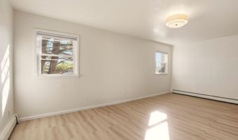 576 AVENUE E, Bayonne, NJ 07002