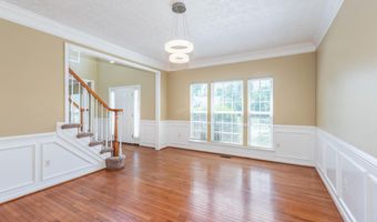 583 WINDSONG Dr, Aberdeen, MD 21001