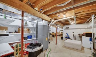 32432 Northwoods Rd, Adel, IA 50003